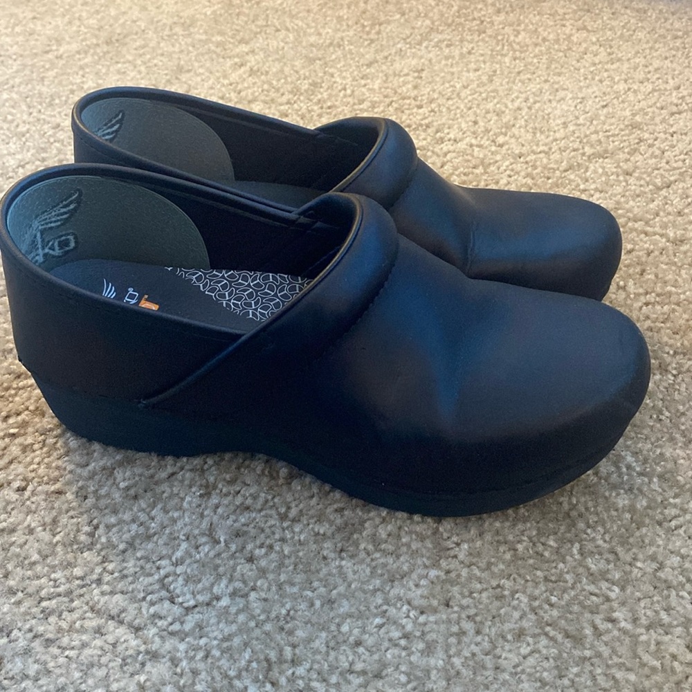 Dansko Black XP 2.0 Waterproof Clog